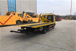 辉南非事故拖车