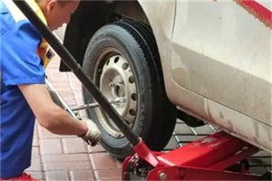 辉南附近拖车24小时服务热线电话